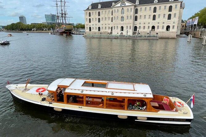 Cruise Amsterdam like a Local — Small Group 12 pax - Stop-by-Stop Feel: How the Cruise Moves Through the Sights