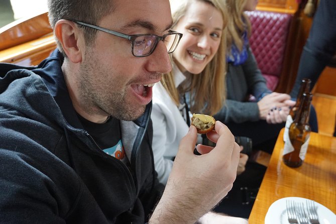 Eating Amsterdam: Food Tour & Canals Cruise - Stop-by-Stop: What Each Taste Teaches You