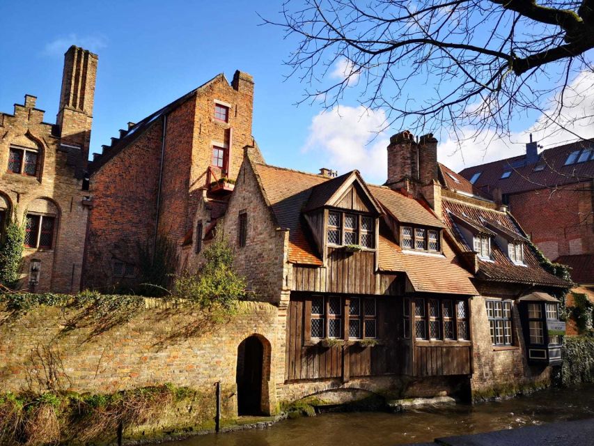 From Amsterdam: Bruges Day Trip in English with Boat Option - How the day trip clock works (and why it matters)