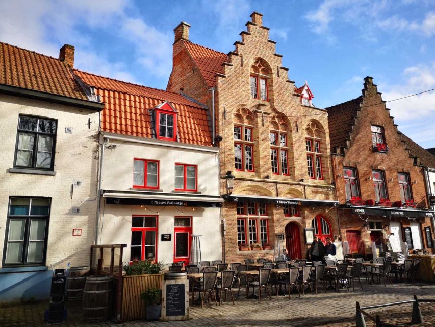 From Amsterdam: Bruges Day Trip in English with Boat Option - Beer talk in Bruges: Zots-style flavor without the pressure