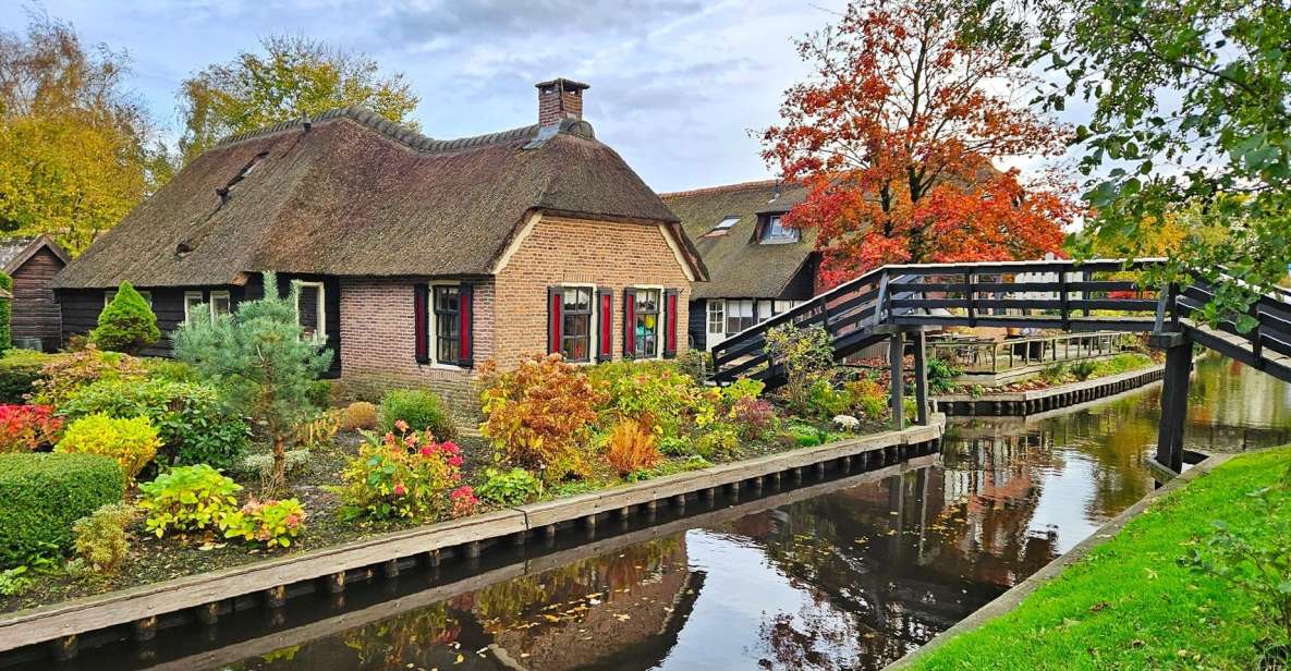 From Amsterdam: Giethoorn & Zaanse Schans Tour w/ Small Boat - Zaanse Schans: windmills, timber houses, and workshop-style time