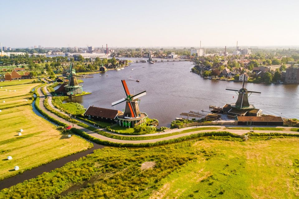 From Amsterdam: Keukenhof and Dutch Countryside Tour - From Amsterdam Central to Dutch Icons in 10.5 Hours