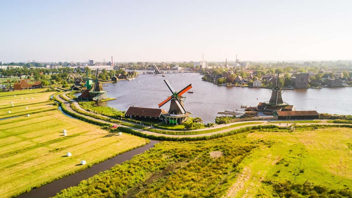 From Amsterdam: Zaanse Schans, Volendam, and Marken Day Trip - Why this Amsterdam day trip feels like the Dutch you pictured