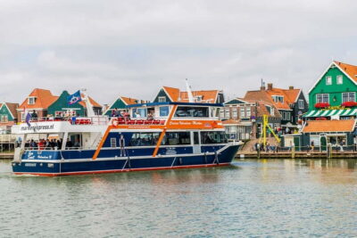 From Amsterdam: Zaanse Schans, Volendam, and Marken Day Trip - Getting started at Amsterdam Centraal: find the IJ hall office