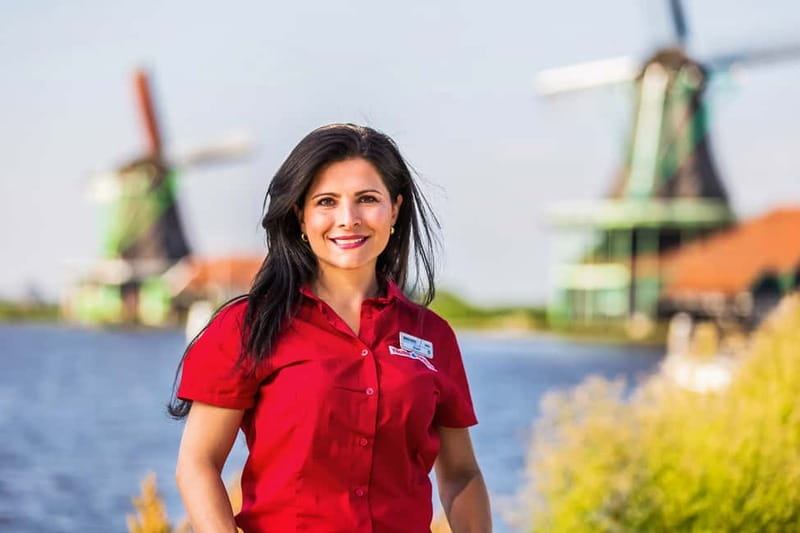 From Amsterdam: Zaanse Schans, Volendam, and Marken Day Trip - Volendam: fishing village atmosphere, lunch at your pace, and cheese demos