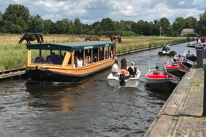 Giethoorn, Zaanse Schans Windmills Guided Day Trip from Amsterdam - The Role of Your Guide: More Than Facts, It’s Flow