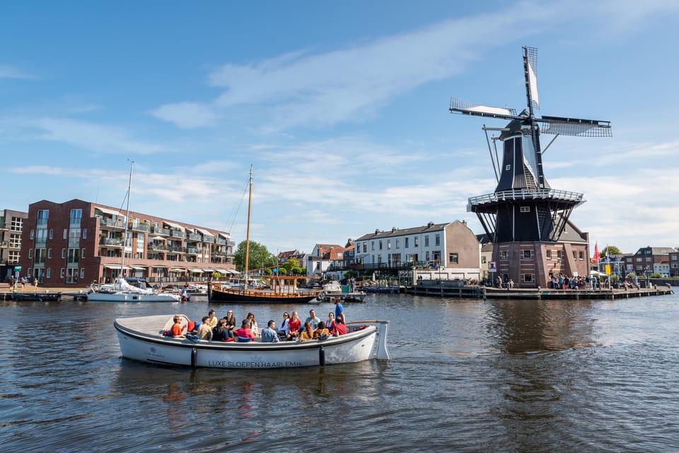 Haarlem: Guided Highlights Canal Cruise on Open Boat - Value check: $20 for 50 minutes—what you get for your money