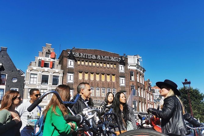 Humans of Amsterdam: Cultural Walking Tour incl. meeting 2 locals - De Wallen (Red Light District) with Rose’s perspective: honest and uncomfortable, in a useful way