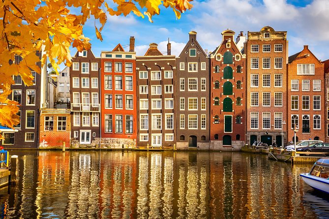 Private transfers from or to Schiphol (AMS) airport Amsterdam - Price and value: what $72.06 per person really buys