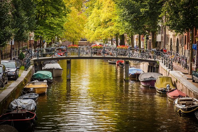 Private transfers from or to Schiphol (AMS) airport Amsterdam - Who this transfer is perfect for (and who should consider other options)