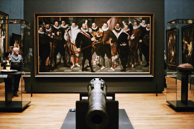 Rijksmuseum Amsterdam Exclusive Guided Tour w/ Reserved Entry - Reserved entry meets a real human guide