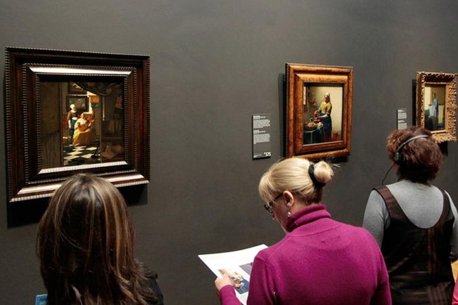 Rijksmuseum Amsterdam Exclusive Guided Tour w/ Reserved Entry - Price and value: what you’re paying for