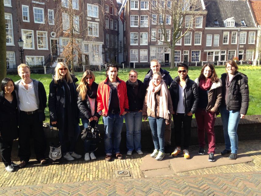 Sprechen Sie Gras? German Tour of Amsterdam's Coffeeshops - The coffeeshop selection: old-school spots, famous names, and movie trivia
