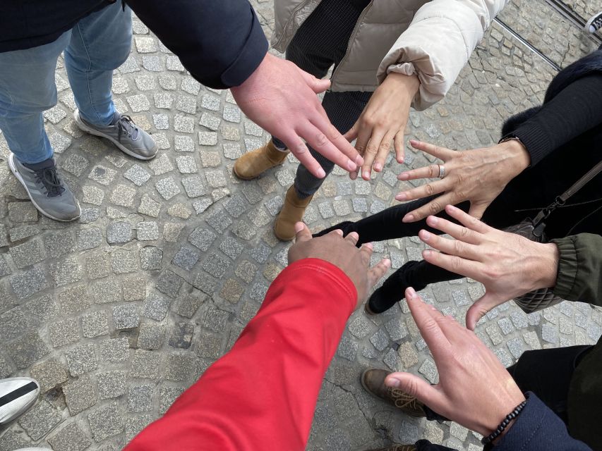 Sprechen Sie Gras? German Tour of Amsterdam's Coffeeshops - The Red Light District preview: optional, structured, and ticketed separately