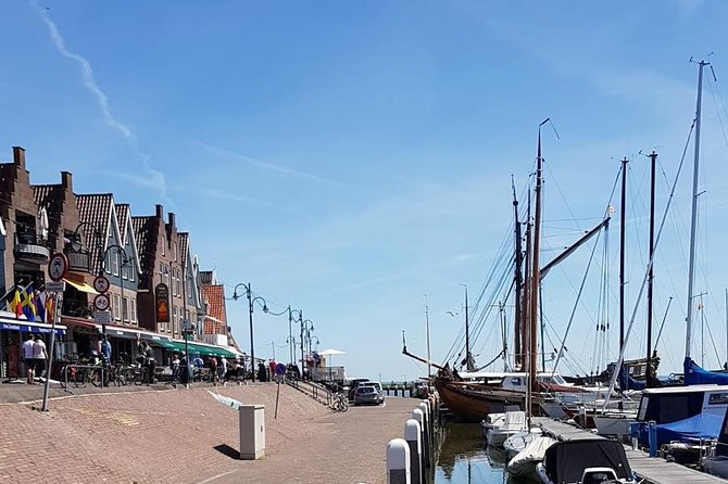 Zaanse Schans and Volendam Private Tour – Clogs, Cheese and More - Volendam Waterfront: Where the Day Shifts Into Food and Harbor Views