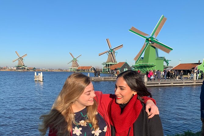 Zaanse Schans Windmills, Cheese and Volendam Tour from Amsterdam - Volendam’s Harbor and Old Town Walk (with Dutch-Costume Photo Energy)