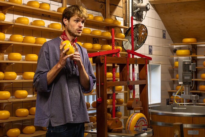 Zaanse Schans Windmills, Cheese and Volendam Tour from Amsterdam - Optional Amsterdam Canal Cruise Voucher: The Best Use of Your Time